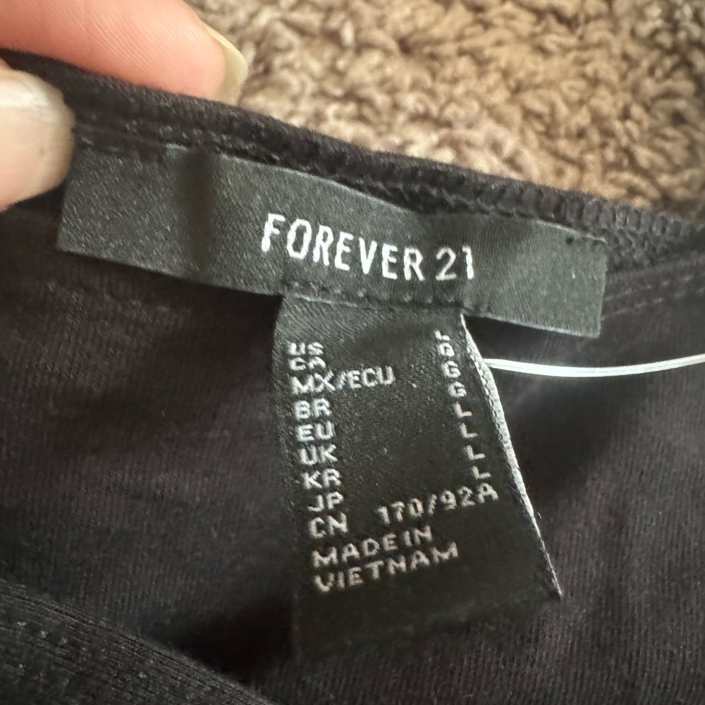FOREVER 21 black atletic tank top NWT size large - Picture 4 of 5